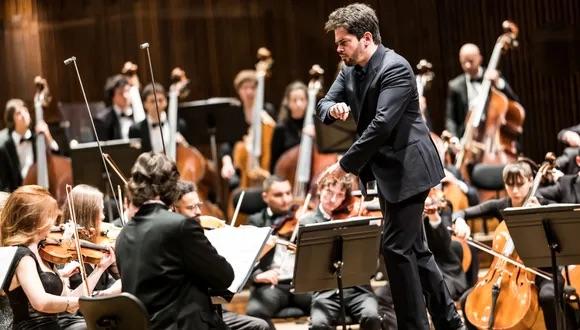Мюнхенский филармонический оркестр объявил Лахава Шани своим следующим главным дирижером